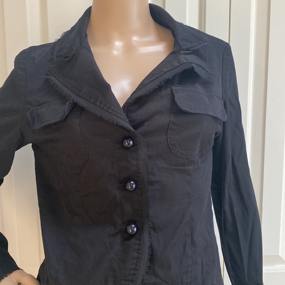 Thrill Womens Med Black Blazer. Button Front with 2 Pockets. - Picture 5 of 9